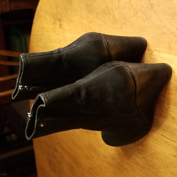 Prada black leather wedge boots booties 38.5 7.5 8 - Picture 4 of 10